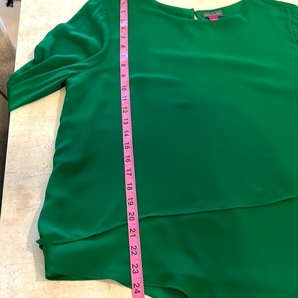 Vince Camuto green tunic Top - Picture 10 of 11
